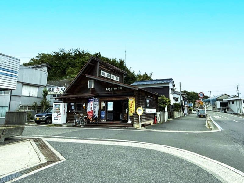 ログハウス弓削